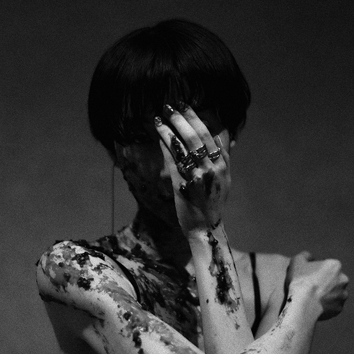 かおり / Frontman